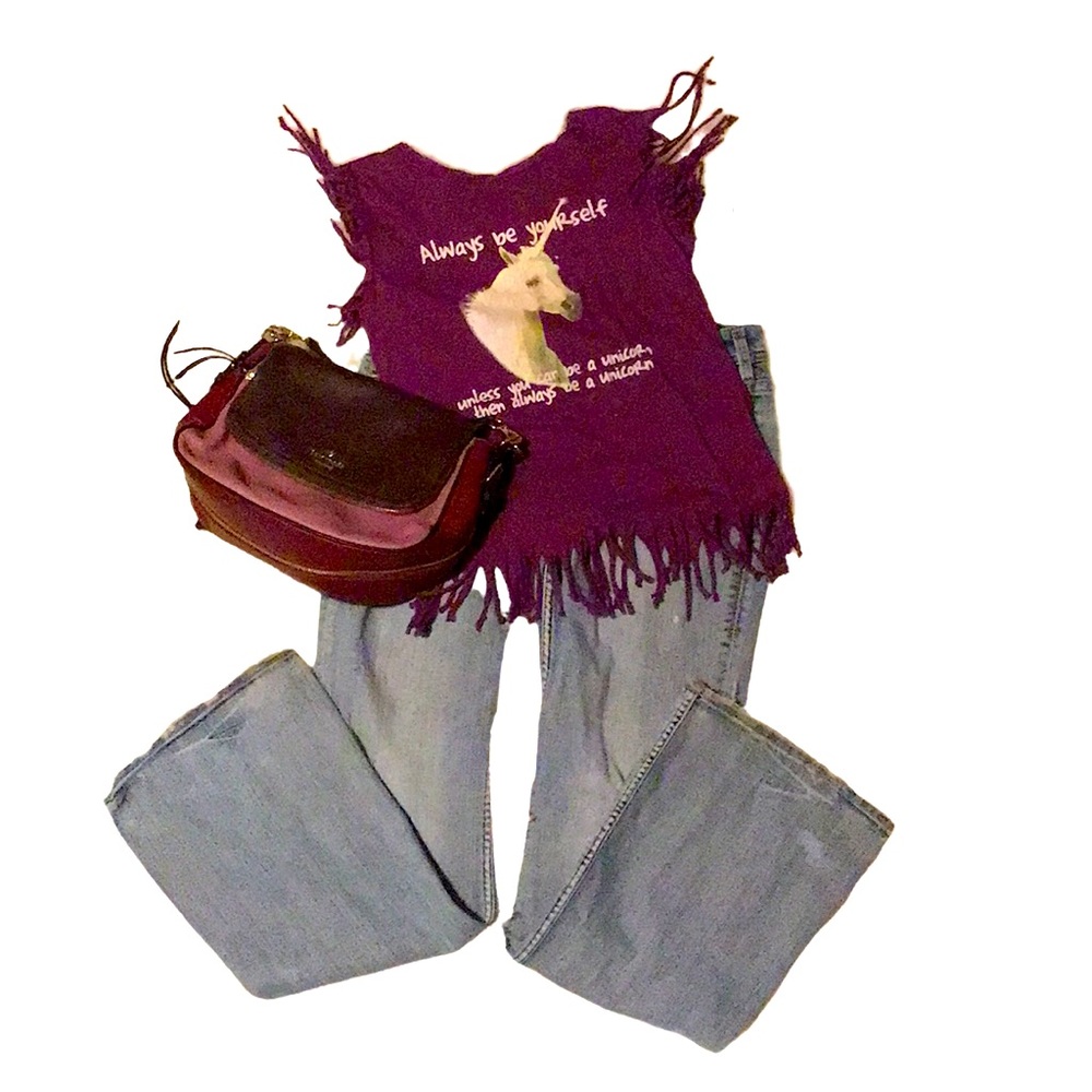 Black Matter Be yourself revamped unicorn  ladie’s tee.size medium fringed out